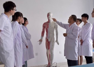 重庆市医学检验专业学校春招招生分数线及要求